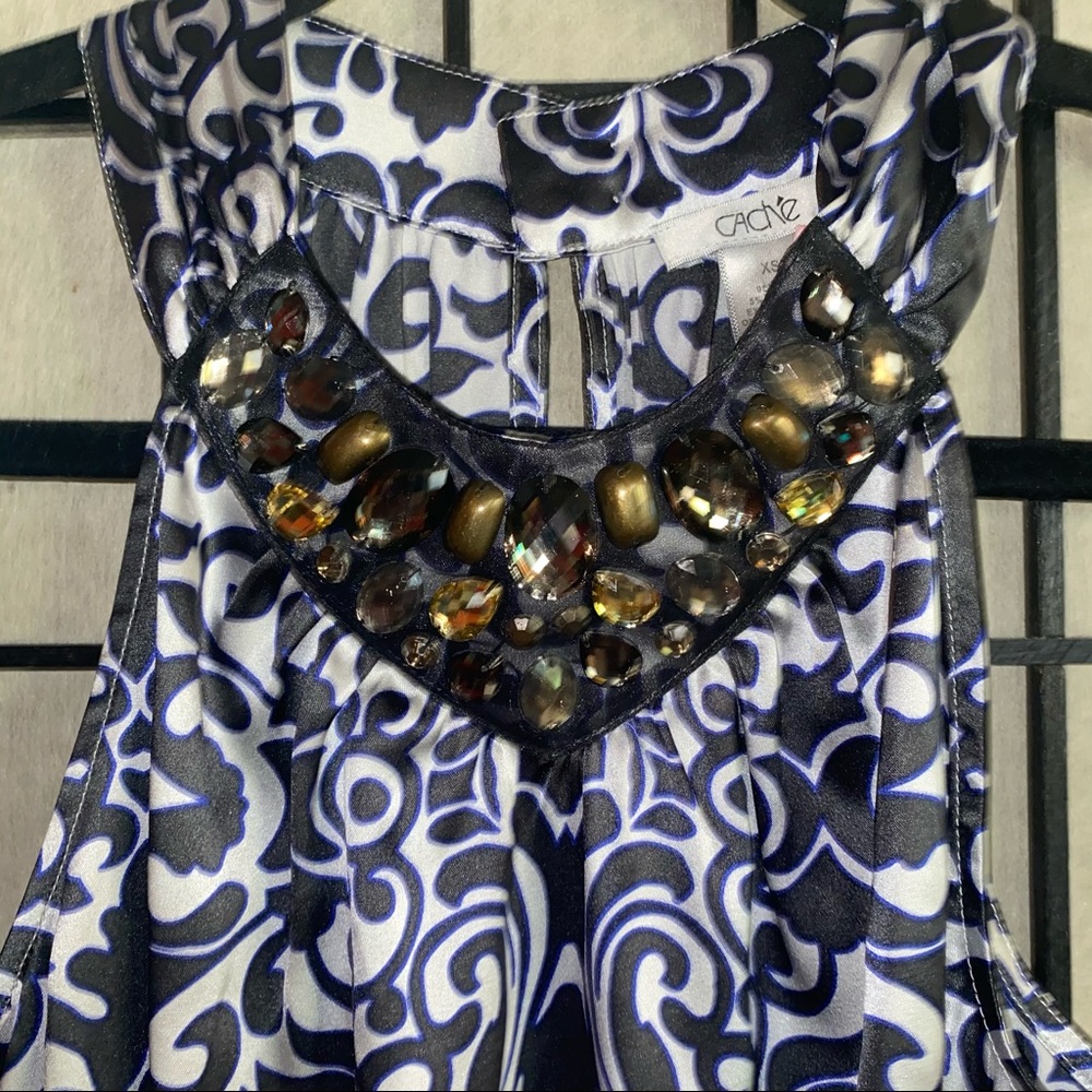 - Cache Sleeveless Top w Beaded Neckline - Picture 6 of 16